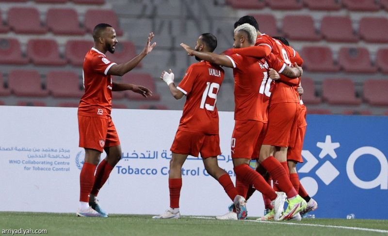 ثنائية السومة تشدد الخناق على الدحيل