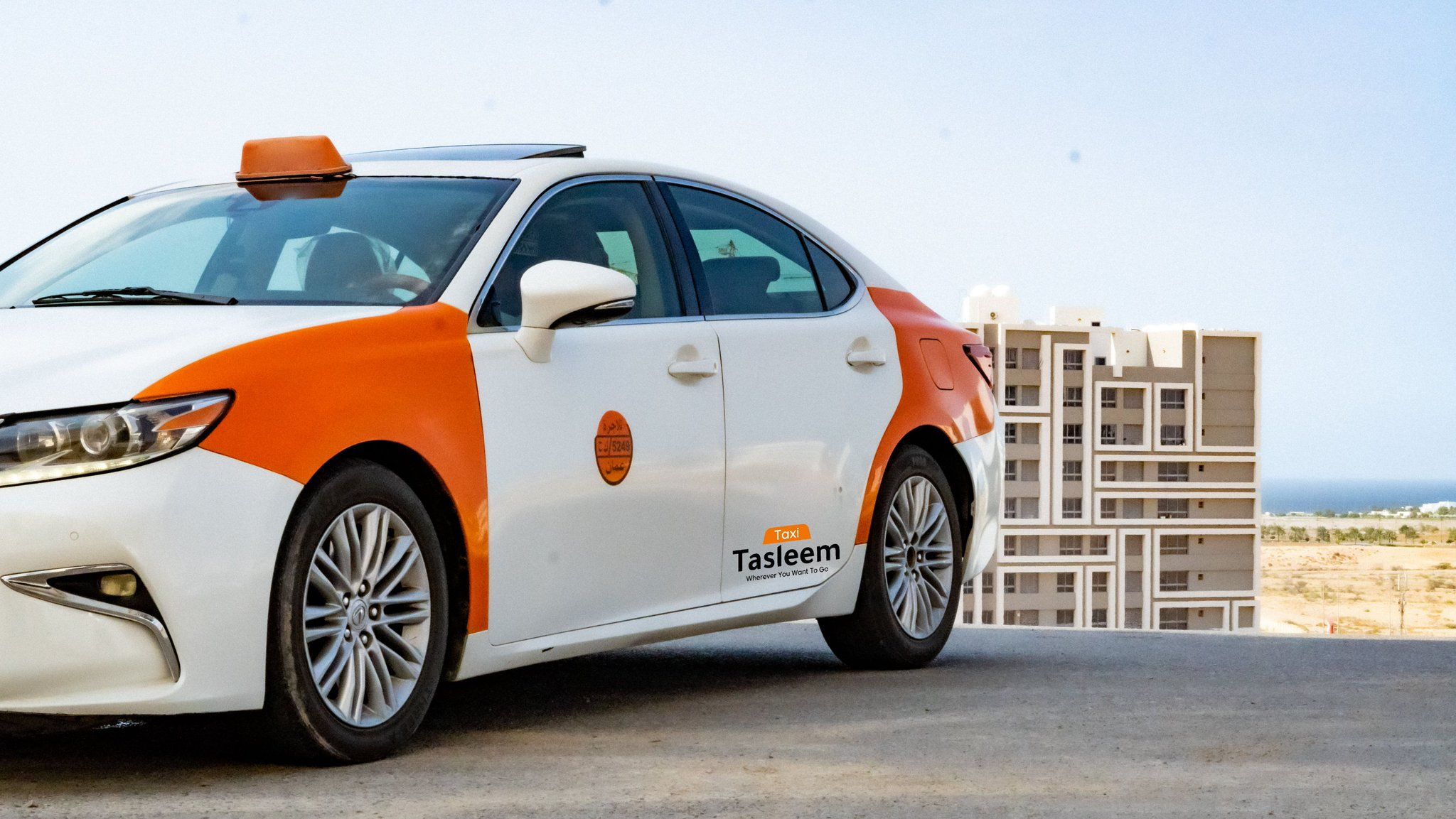 8 تطبيقات مركبات أجرة مرخصة من وزارة النقل والاتصالات وتقنية المعلومات