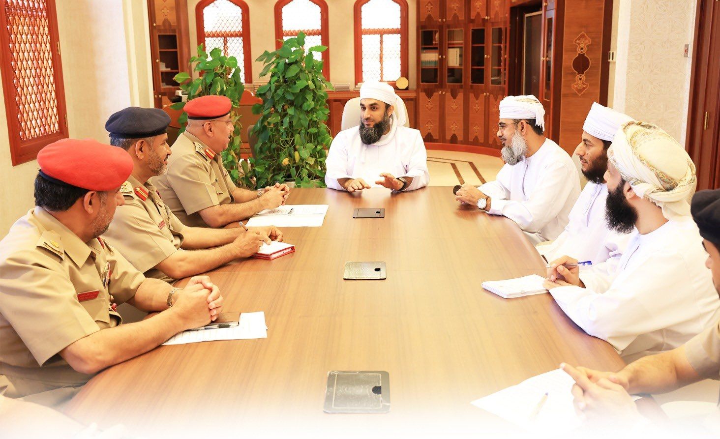 اجتماع تنسيقي لبعثات الحج العُمانية