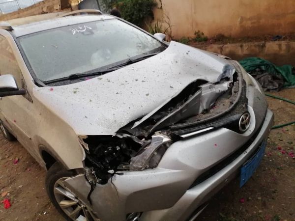 عام على الهدنة.. مليشيا الحوثي تشن قصفًا على الأحياء السكنية غرب تعز 