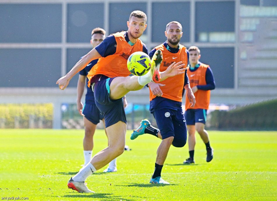 بـ 10 خسائر.. إنزاجي تحت الضغط