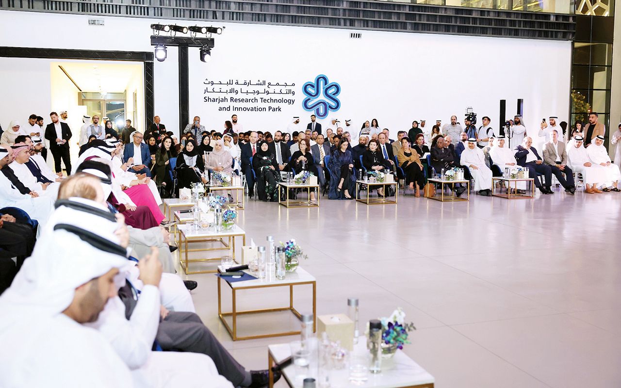 جلسة حوارية تستعرض إنجازات الشارقة في مجال الاستدامة