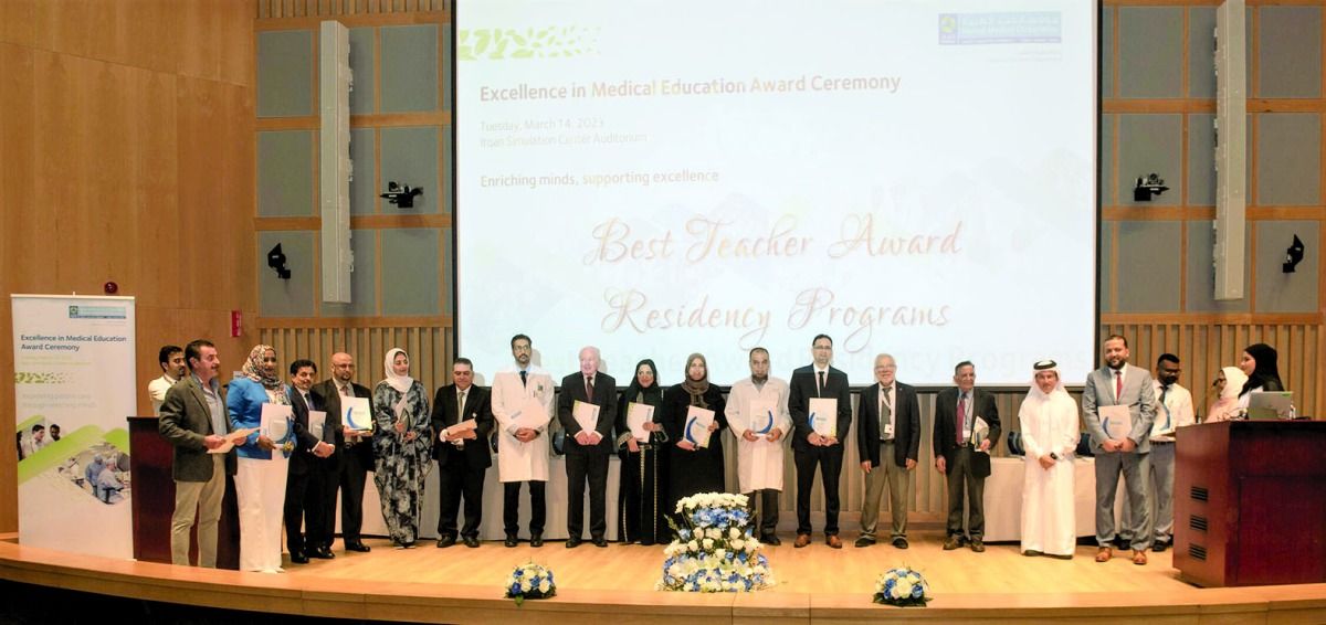 100 جائزة للإنجاز في حمد الطبية