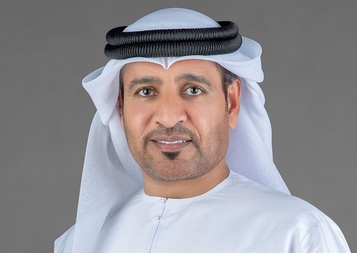جمارك دبي تضبط مسافراً يخفي 880 جراماً من الهيروين النقي