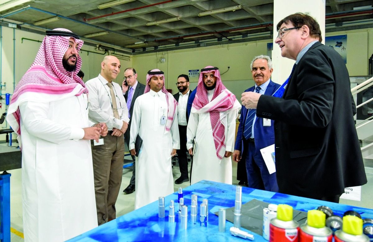 وفد تعليمي سعودي يطلع على مرافق جامعة الدوحة