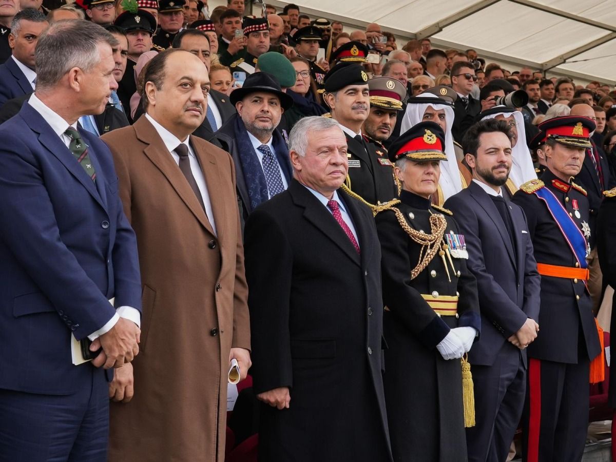  نائب رئيس مجلس الوزراء ووزير الدولة لشؤون الدفاع يحضر حفل تخريج الدفعة 200 لأكاديمية ساندهيرست العسكرية