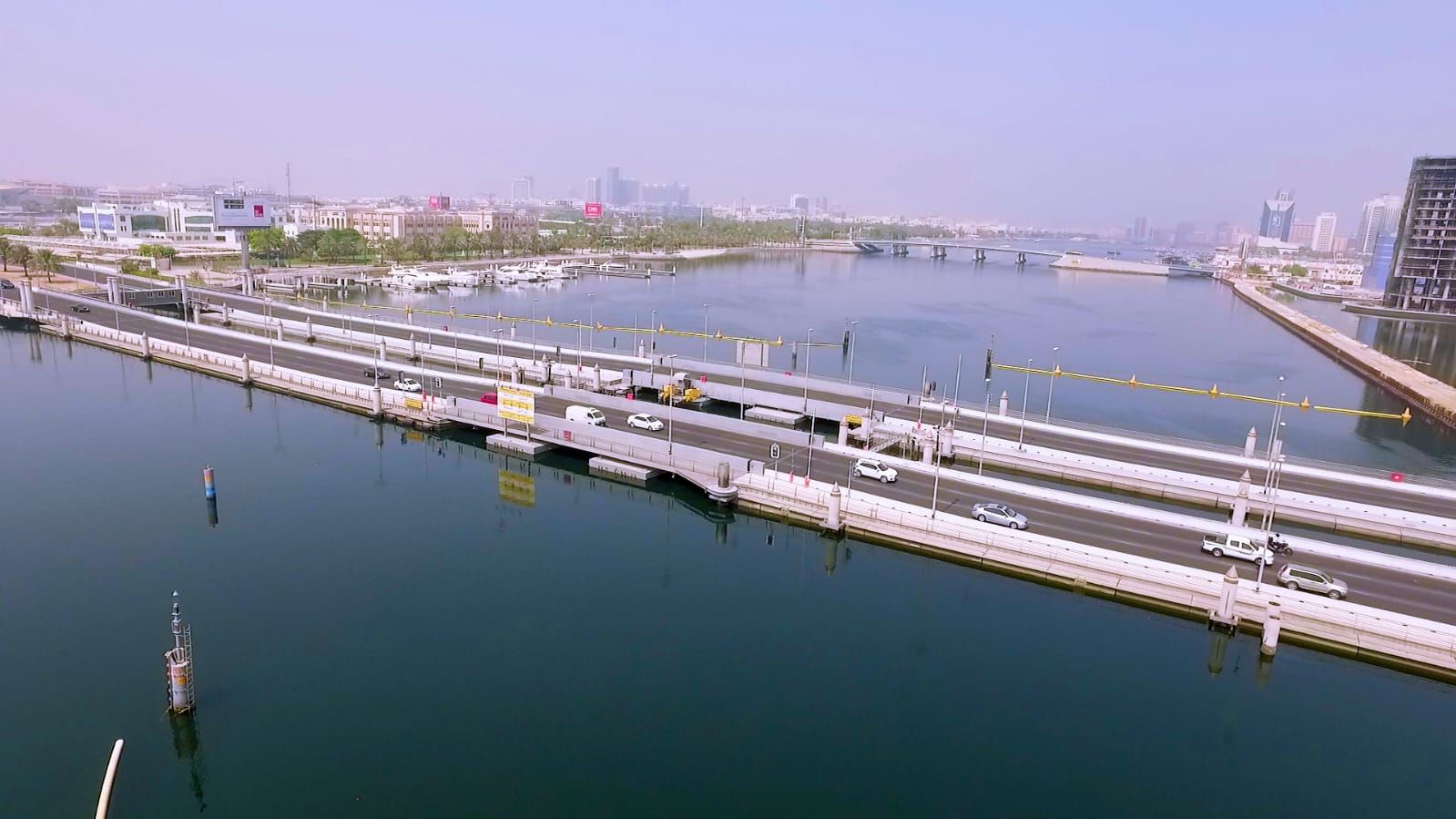 «طرق دبي»: إغلاق مؤقت للجسر العائم لمدة 5 أسابيع