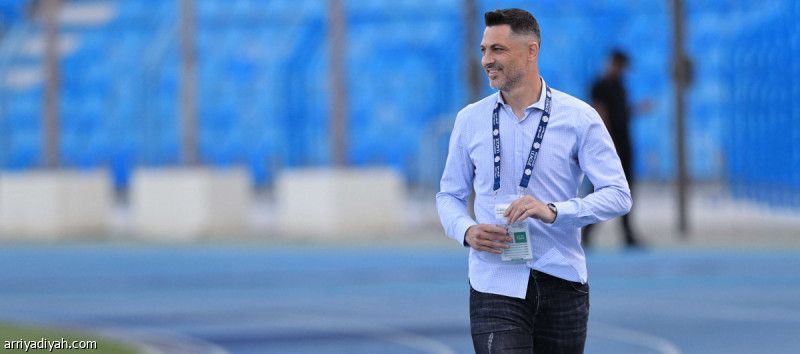 رادوي يكافئ اللاعبين