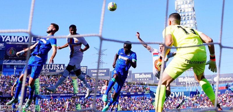 المرة الثانية تواليا.. برشلونة يتعثر بـ«السلبية»