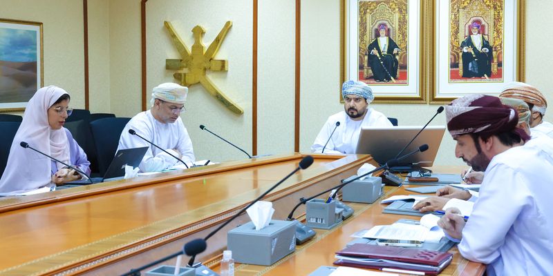 التجارة والصناعة وترويج الاستثمار تستعرض البيئة الاستثمارية في محافظات سلطنة عُمان