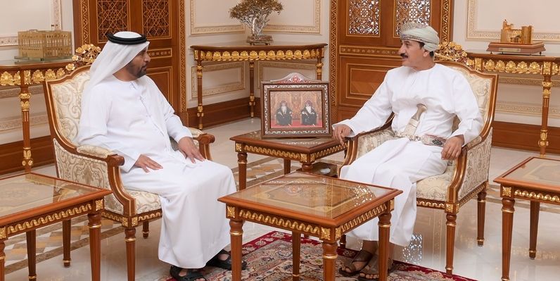 وزير المكتب السلطاني يستقبل سفيري الإمارات وإيران