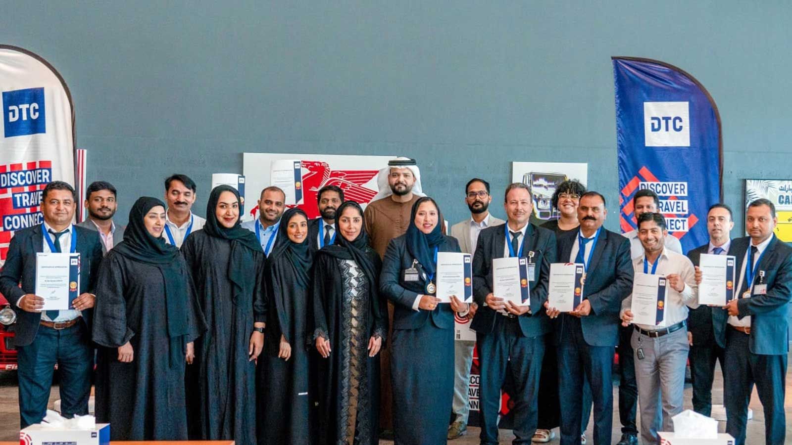 «تاكسي دبي» تكرّم 10 سائقين متميزين