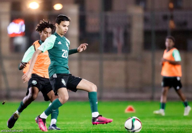 تجريبية إيطاليا تعد صغار الأخضر