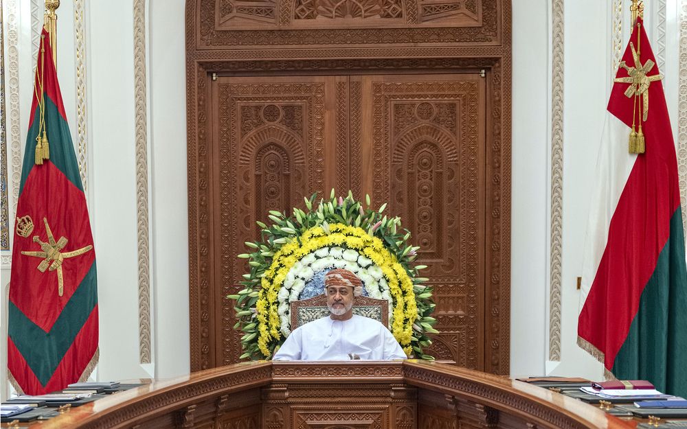 جلالة السُّلطان المعظم يتلقّى التهاني من عددٍ من المسؤولين