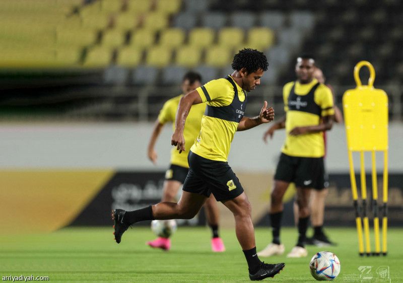 بصفوف مكتملة.. الاتحاد يستأنف