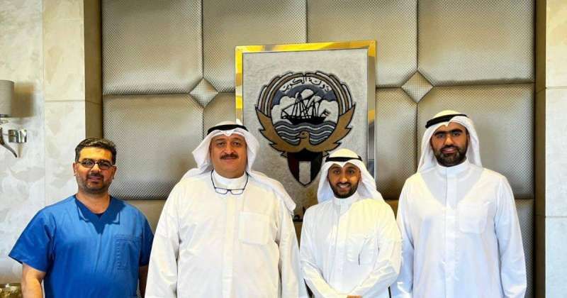 العوضي بحث استحقاق بدلات.. للصيادلة