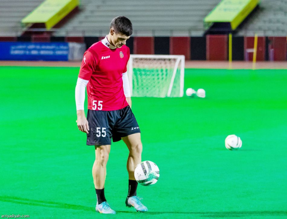 الرياض.. مناورة وتكتيك