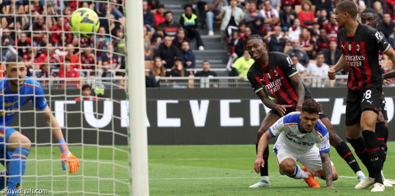 ميلان يعبر ليتشي بثنائية لياو