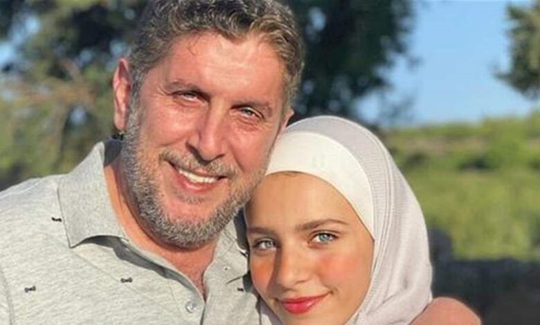 حضن ابنته وكأنّه يودّعها قبل ساعتين من وفاته.. فيديو للراحل محمد قنوع ينتشر على الانترنت