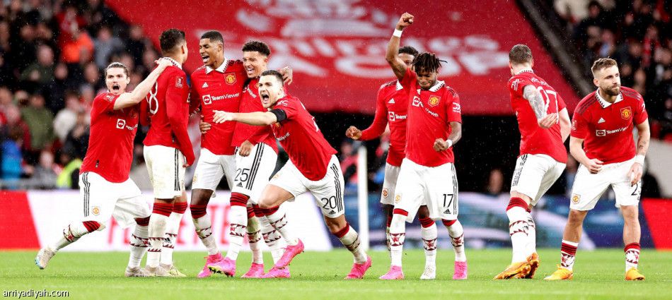 يونايتد إلى نهائي الكأس