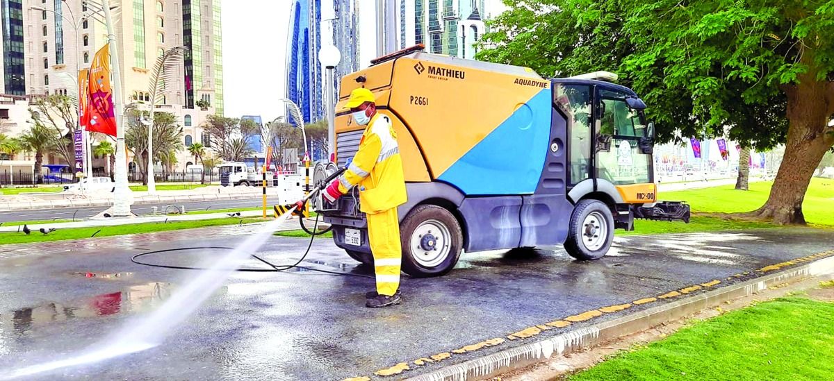 مصدر بالبلدية لـ «العرب»: فرق مراقبة للنظافة العامة بمناطق احتفالات عيد الفطر