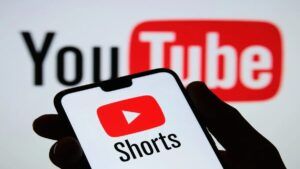 أرباح يوتيوب تواصل التراجع في 2023