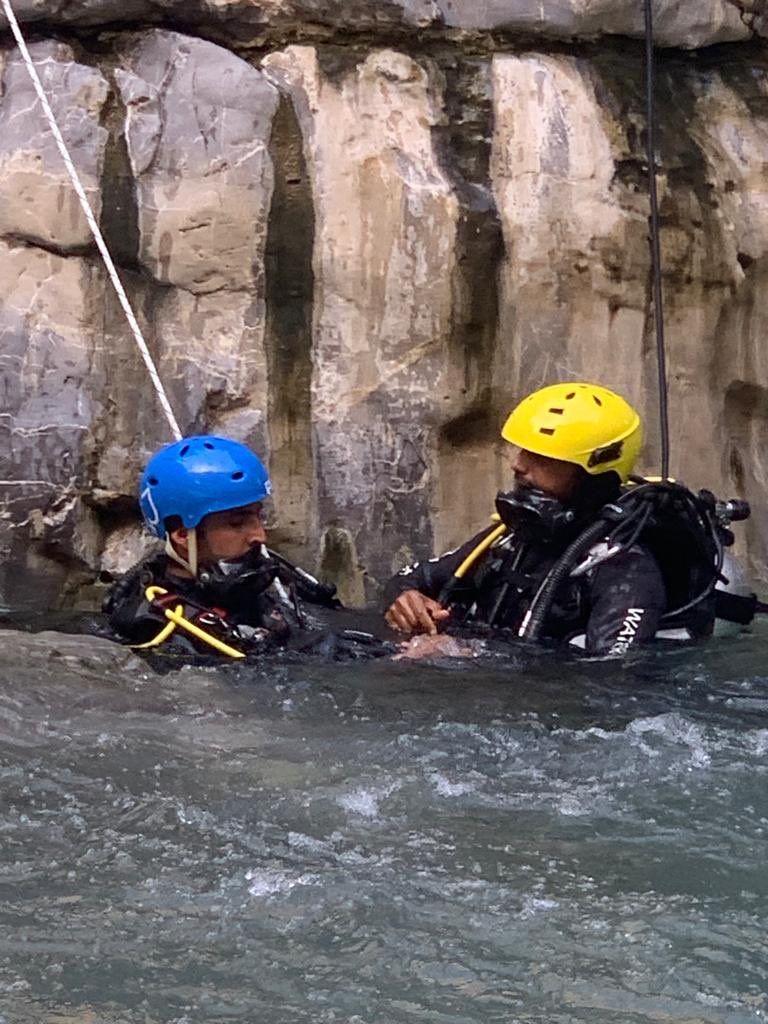لليوم الثاني على التوالي.. استمرار البحث عن مواطن غرق بمجرى مائي