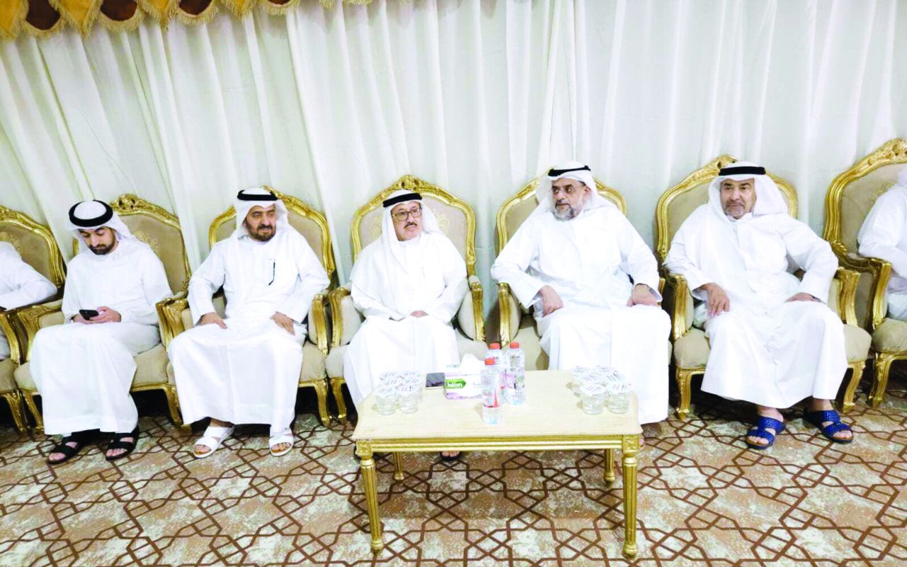 ولي عهد الشارقة يعزي في وفاة عبدالله عمر الشامسي