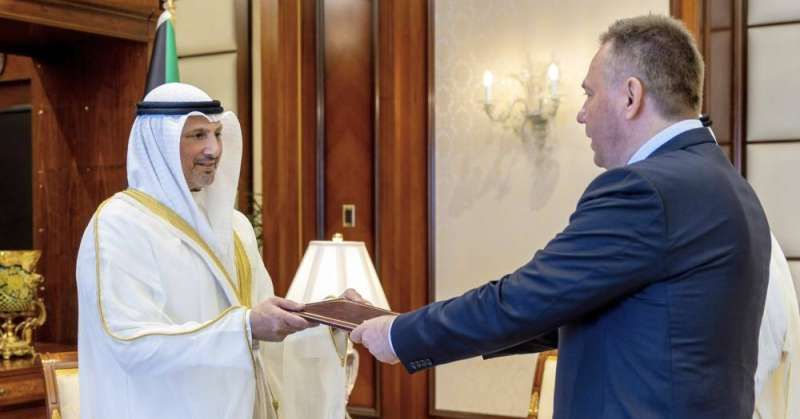وزير الخارجية يتسلم أوراق اعتماد سفير روسيا
