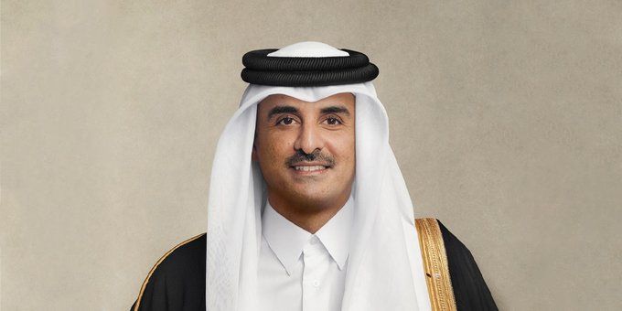 سمو الأمير ورئيس دولة الإمارات يبحثان العلاقات الأخوية والمستجدات الإقليمية والدولية