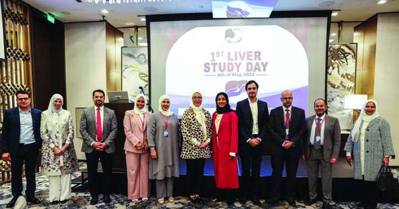 الأطباء المشاركون في المؤتمر