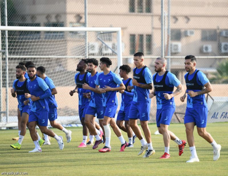 دونيس يتخلف عن مرافقة الفتح إلى المجمعة