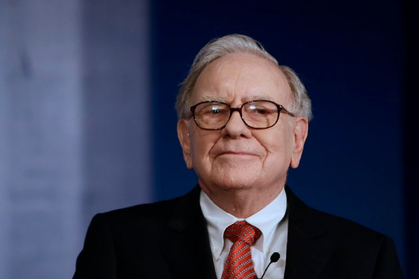 ملياردير أمريكي ينتقد تعامل الحكومة مع أزمة المصارف