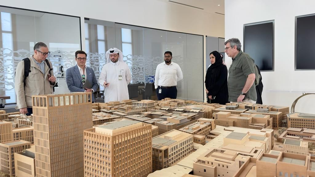 مجلة فرنسية تستلهم تجربة مشيرب قلب الدوحة للاستدامة