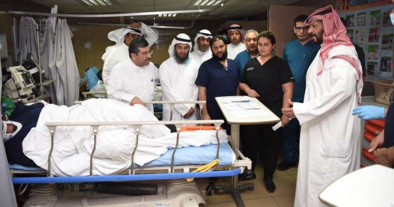 الخالد يطمئن على طلبة بـ«معهد الشرطة» بعد تعرضهم لحادث