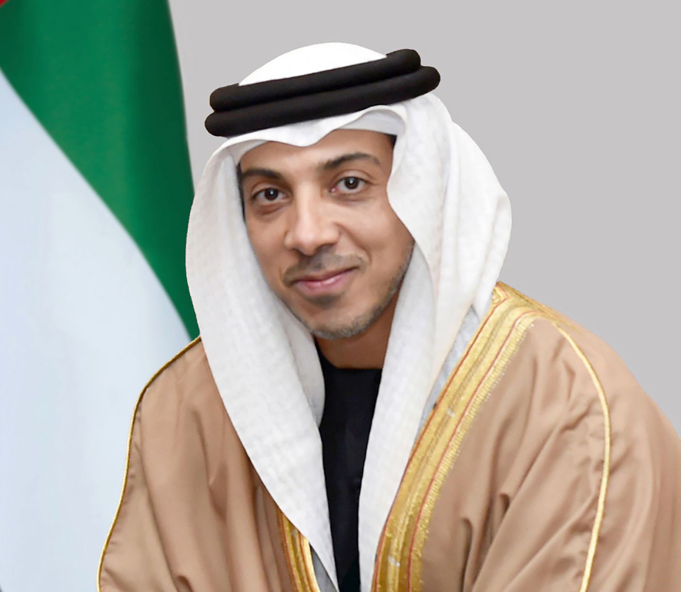 منصور بن زايد: استجابة المصرف المركزي الاستباقية أسهمت في دعم الاستقرار الاقتصادي