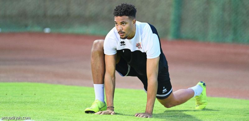 سييرا يؤجل بديل الحافظ