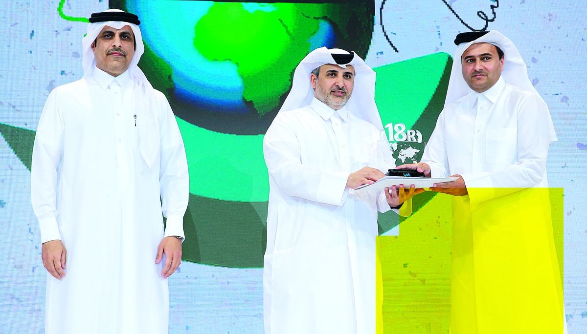 «البلدية» تُكرم المصانع والطلاب الفائزين بجائزة «صفر نفايات»