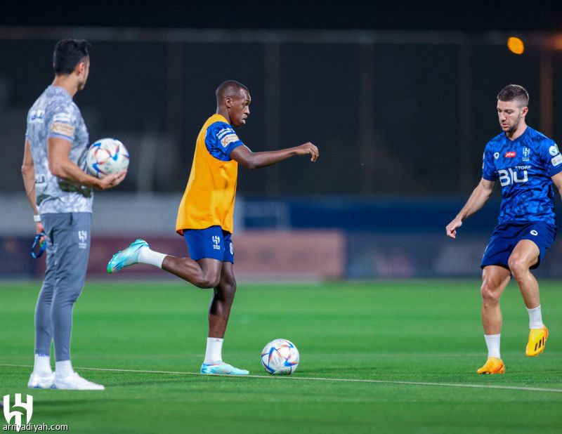 «بطل الكأس» يفتح ملف الاتحاد