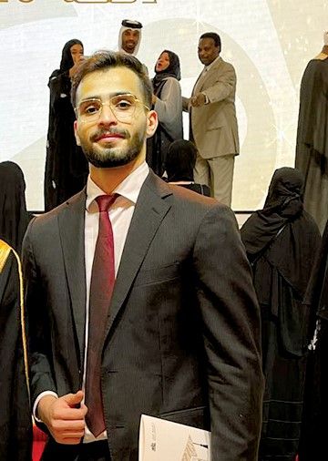 «العرب » تبارك تخرج الزميلة هايدي توفيق ونجل الزميل سليمان ملاح من جامعة قطر