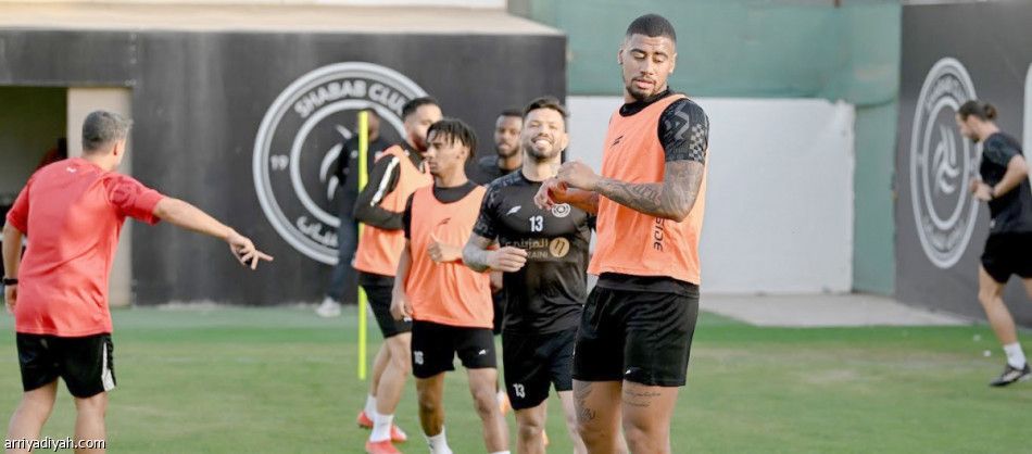 قبل الاتفاق.. مورينو يبعد بوبيندزا