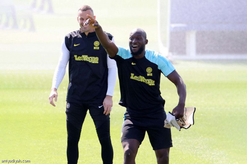 الإنتر يخشى مصير الـ 5