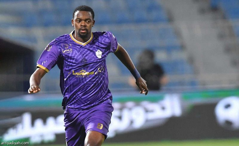 مبينزا.. تسديدات وتهديف