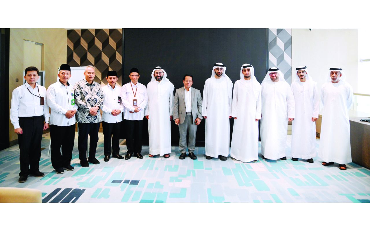 المجلس التوجيهي بجامع الشيخ زايد في إندونيسيا يعقد اجتماعه الأول