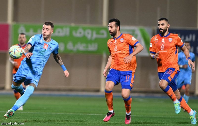 الباطن والفيحاء يتعثران بـ«تعادل محبط»