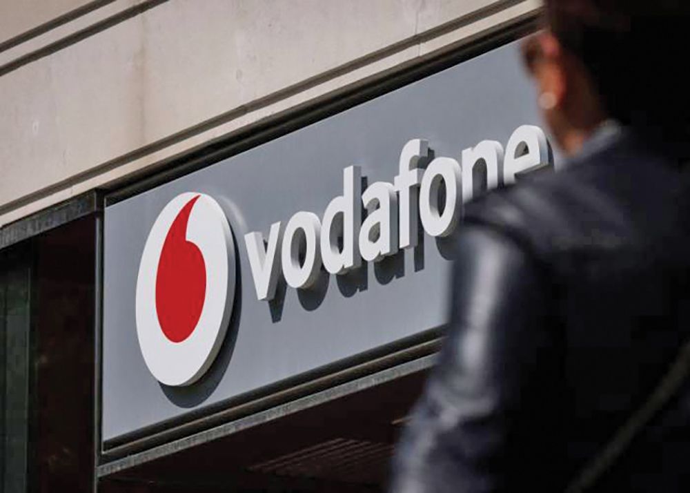 فودافون تستغني عن 11 ألف موظف لتقليص النفقات وتعزيز النمو