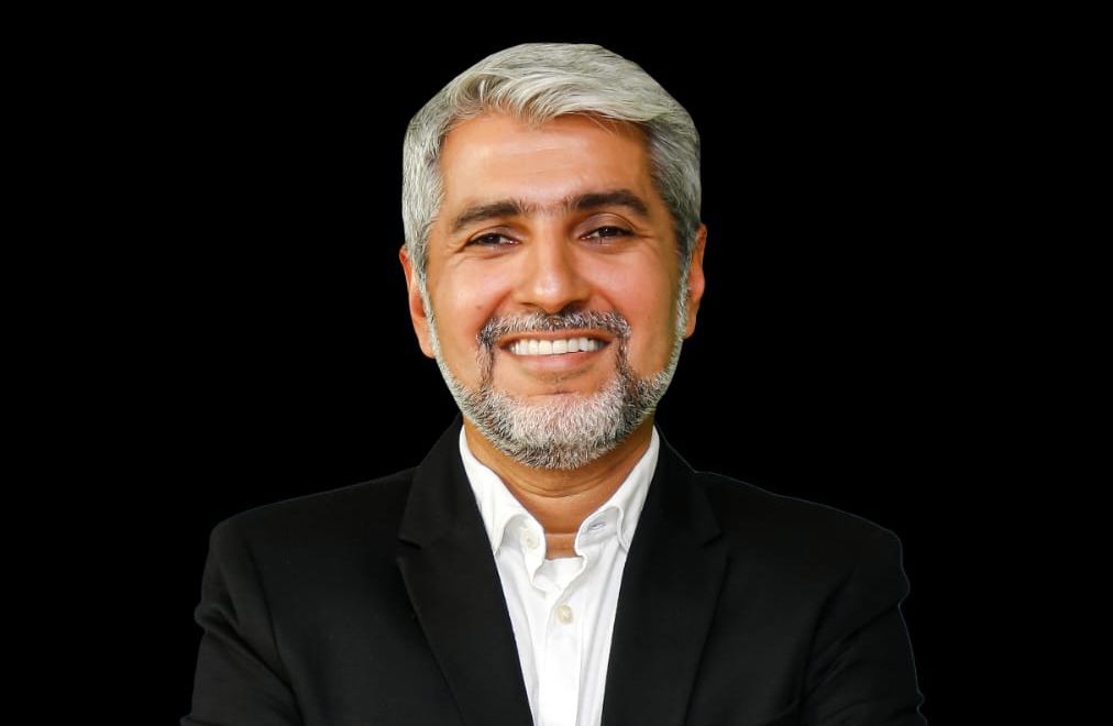 «إي إم بي جي» تغير علامتها التجارية إلى «دوبيزل جروب»