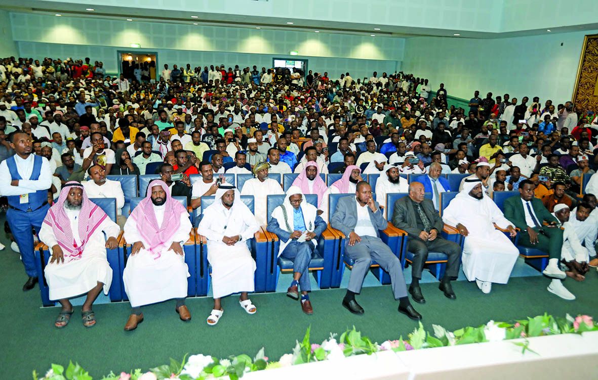 مركز بن زيد يساهم في تعزيز  ثقافة الحوار بين الحضارات