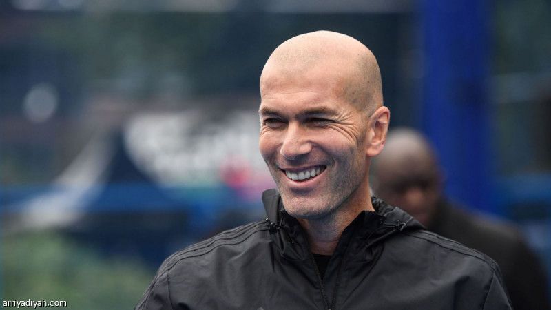 زيدان يخفف من معاناة مرضى قرية جزائرية