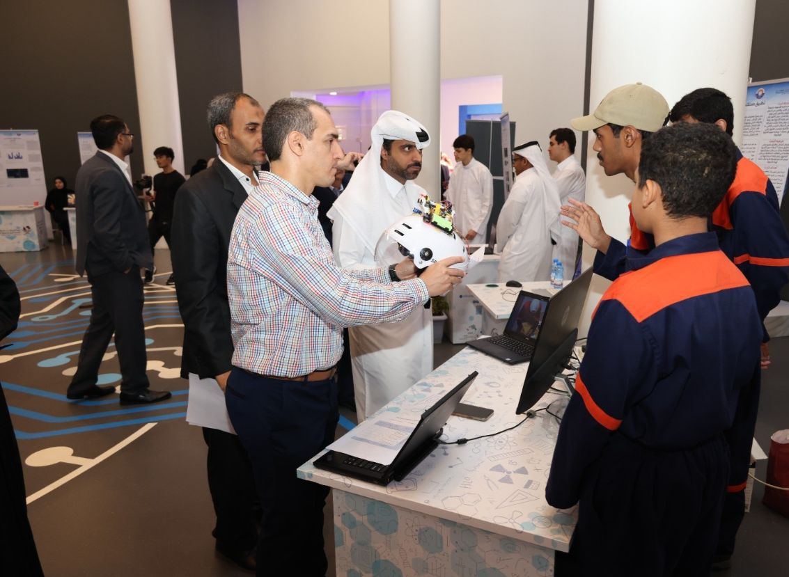 اختتام المعرض العلمي السادس للابتكارات والبحوث وسط اجواء تنافسية